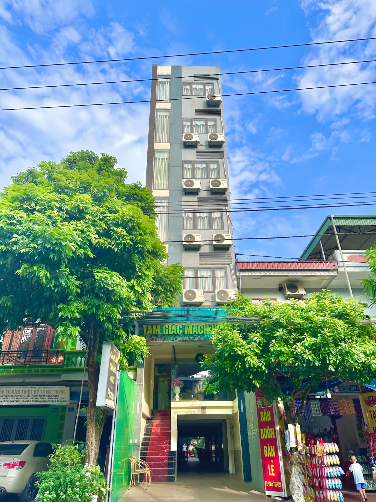 Tam Giac Mach Hotel Ha Giang Esterno foto